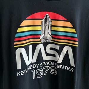 Vintage Style NASA Black T-shirt